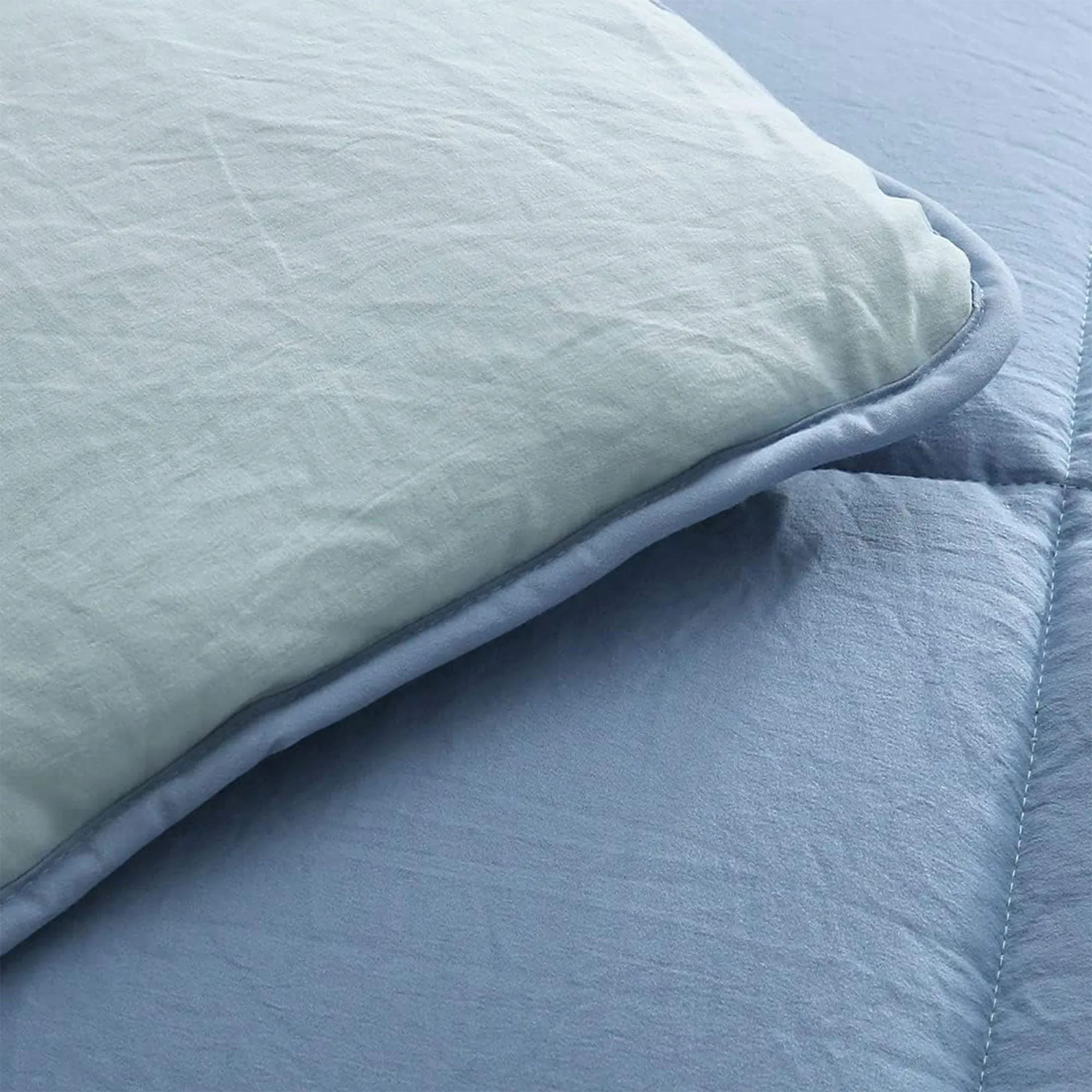 APSMILE Reversible All Season Down Alternative Full Queen Comforter, Light Blue