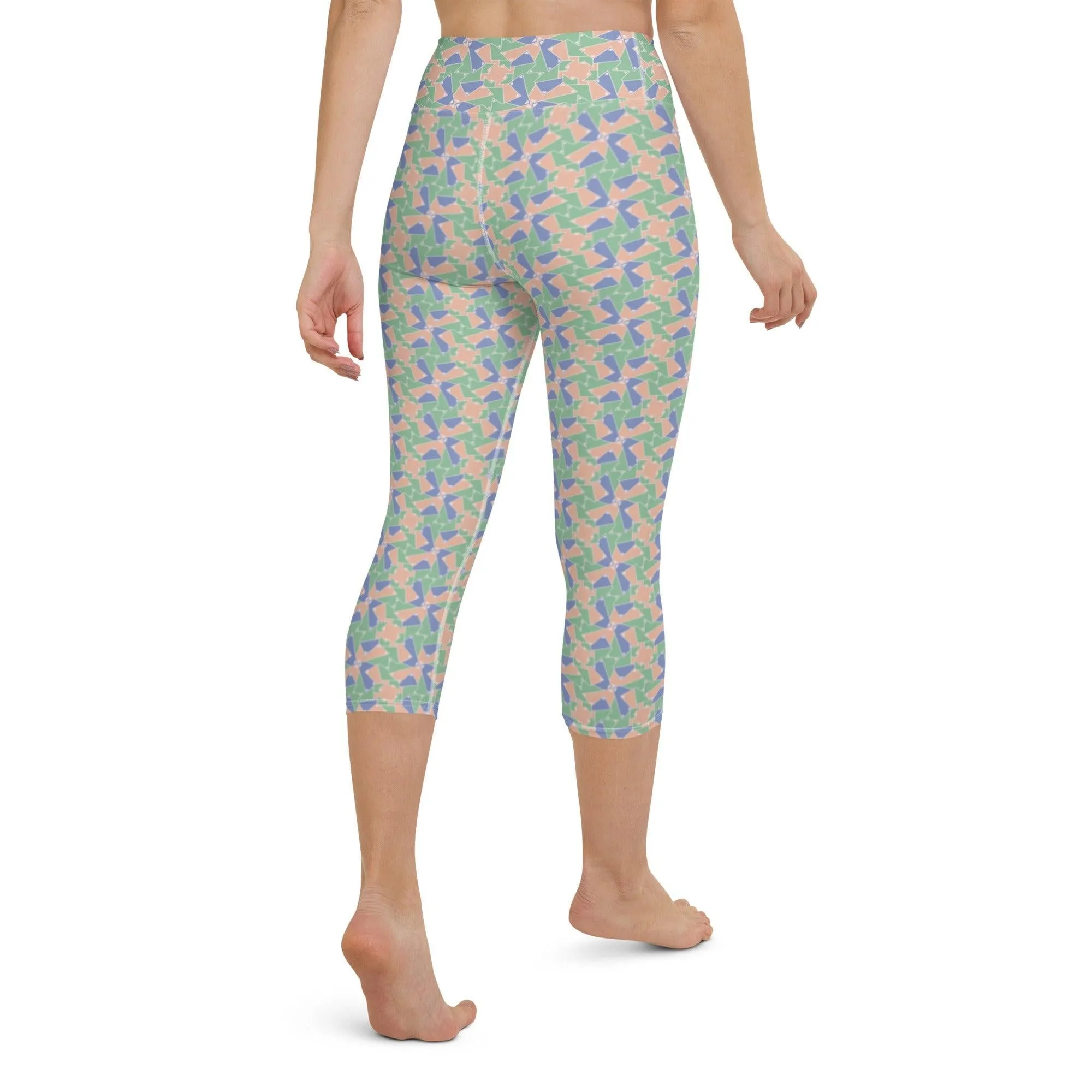 Green Patterned Women's Capri Yoga Pants