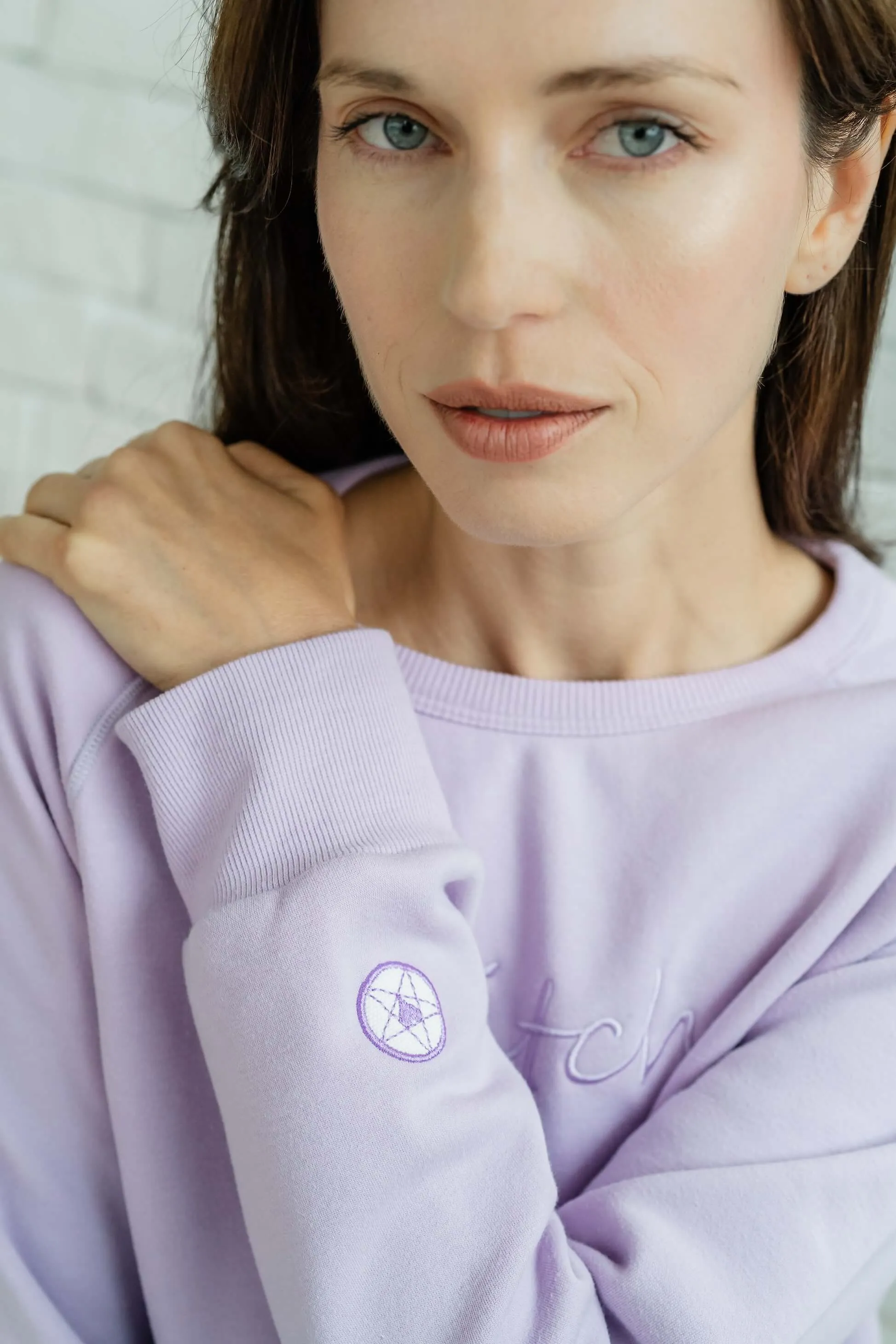 Witch Sweatshirt in Lavender